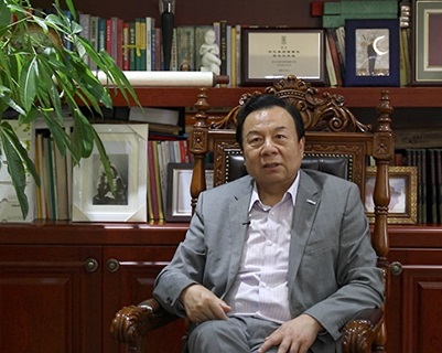 全國(guó)人大代表李曉林:建立長(zhǎng)效機(jī)制，利用電商實(shí)現(xiàn)精準(zhǔn)脫貧
