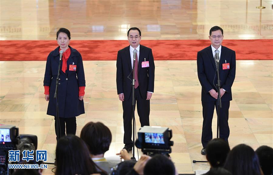 （十九大·黨代表通道）（13）采訪(fǎng)黨代表