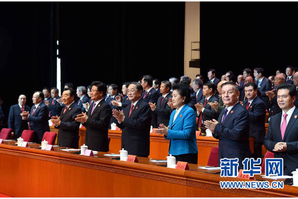 10月1日，慶祝中華人民共和國(guó)成立66周年暨新疆維吾爾自治區(qū)成立60周年大會(huì)在新疆人民會(huì)堂隆重舉行。 新華社記者 饒愛(ài)民 攝 