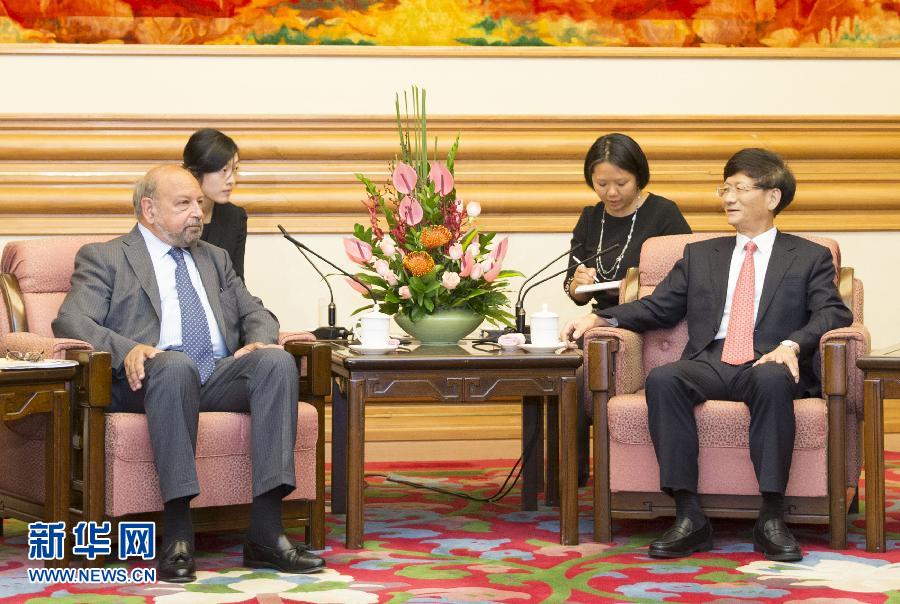 9月5日，中共中央政治局委員、中央政法委書記孟建柱在北京中南海會見國際法院院長亞伯拉罕。 新華社記者 黃敬文 攝 