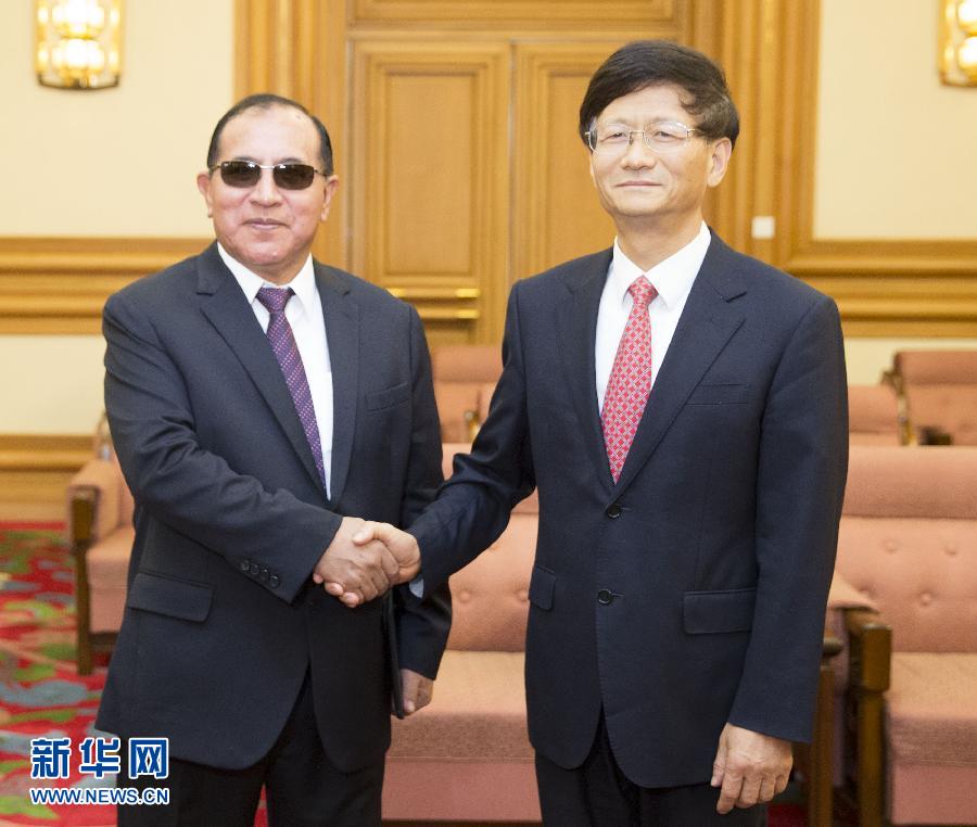9月5日，中共中央政治局委員、中央政法委書記孟建柱在北京會(huì)見(jiàn)秘魯最高法院院長(zhǎng)維克托·盧卡斯·蒂科納。 新華社記者 黃敬文 攝 