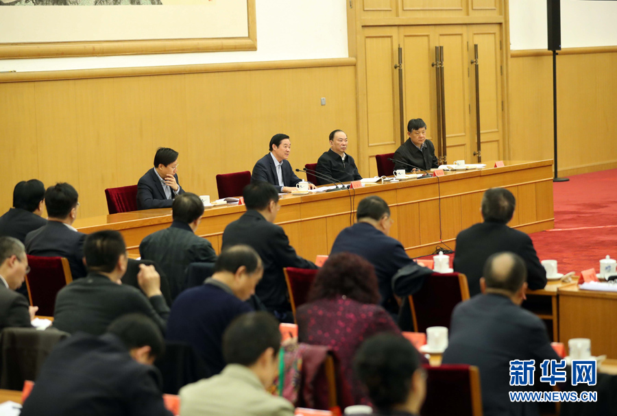 3月23日，治國理政論壇“‘四個全面’戰(zhàn)略布局系列理論研討會”首場研討會在北京召開，中共中央政治局委員、中央書記處書記、中宣部部長劉奇葆出席會議并講話。新華社記者 劉衛(wèi)兵 攝
