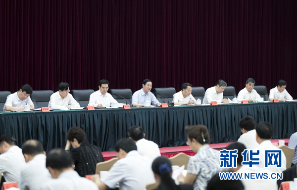 7月12日，中共中央政治局委員、中央書記處書記、中宣部部長(zhǎng)劉奇葆在北京出席全國(guó)出版工作會(huì)議。 新華社記者 丁海濤 攝