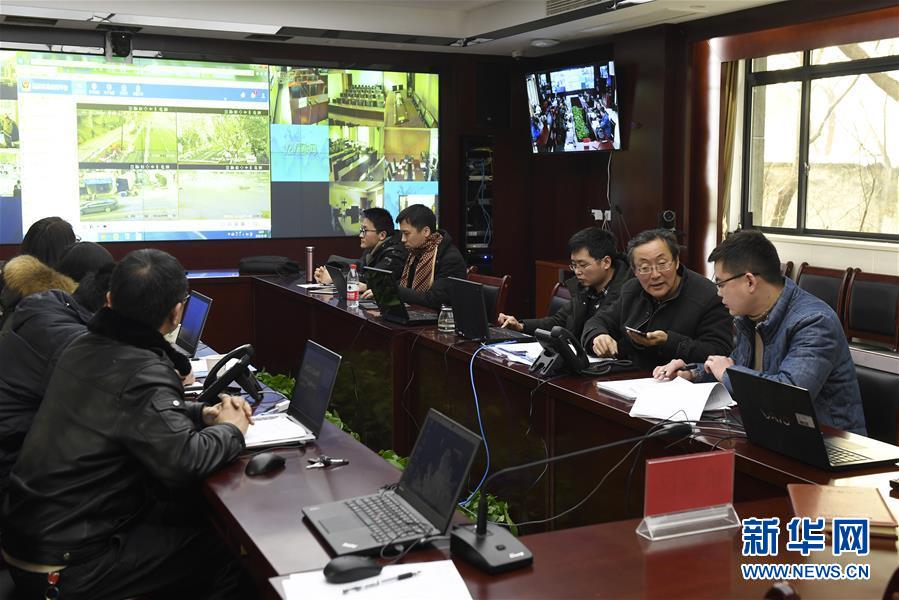 （新華全媒頭條）（5）雨雪冰凍中，他們奮力前行——基層黨員干群抗擊冰雪災(zāi)害紀(jì)實(shí)