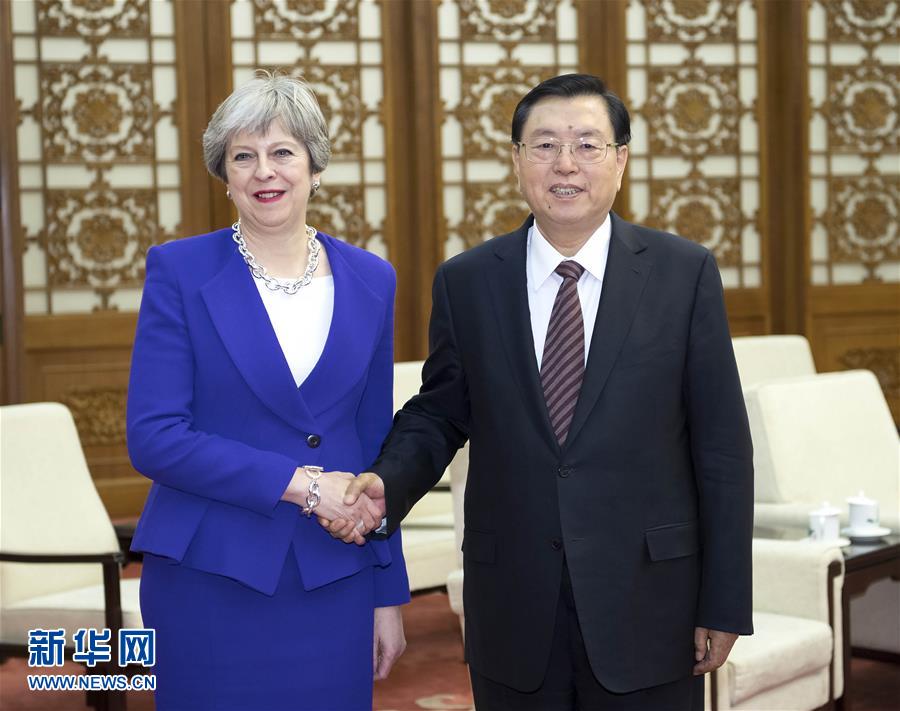 2月1日，全國人大常委會委員長張德江在北京人民大會堂會見英國首相特雷莎·梅。新華社記者 李濤 攝