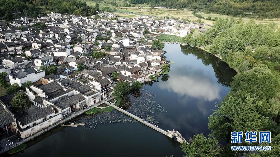 （新華全媒頭條·搶救古民居·圖文互動）（1）當古民居遇上城鎮(zhèn)化，如何留住鄉(xiāng)愁？