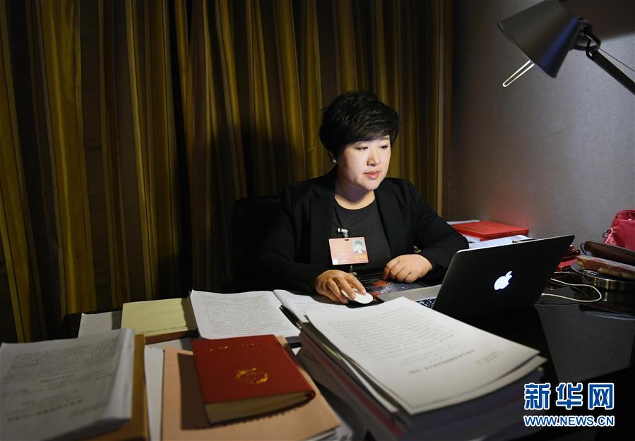 （兩會(huì)·基層代表履職故事）（3）全國人大代表孫艷玲：做好非遺事業(yè)，讓古老技藝活起來