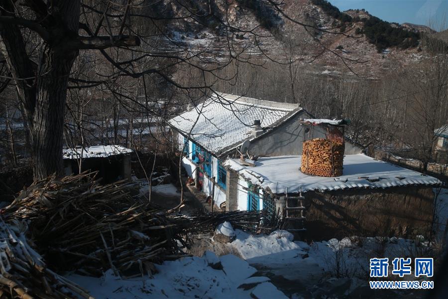 （集中連片特困地區(qū)貧困村調(diào)研行·圖文互動）（1）只要有信心，黃土變成金——河北阜平縣駱駝灣村和顧家臺村脫貧調(diào)查 
