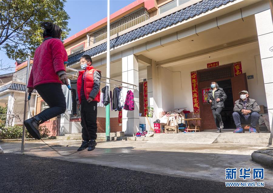 （圖文互動）（7）超三分之一村（社區(qū)）“無疫情”，武漢所轄這個區(qū)是怎么做到的？