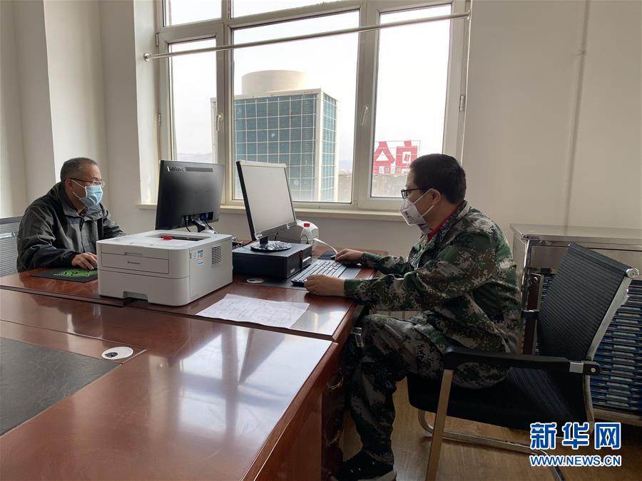 （聚焦疫情防控·圖文互動）（2）從武漢到綏芬河，他們再赴“疫”線