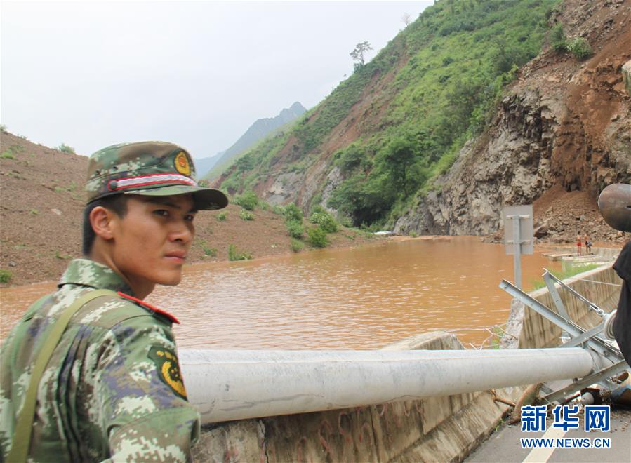 （為了民族復興·英雄烈士譜·圖文互動）謝樵：為救援泅渡堰塞湖，犧牲時只有24歲