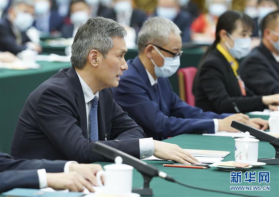 （新華全媒頭條·圖文互動）（2）從人民中汲取磅礴力量——習(xí)近平總書記同出席2020年全國兩會人大代表、政協(xié)委員共商國是紀(jì)實(shí)