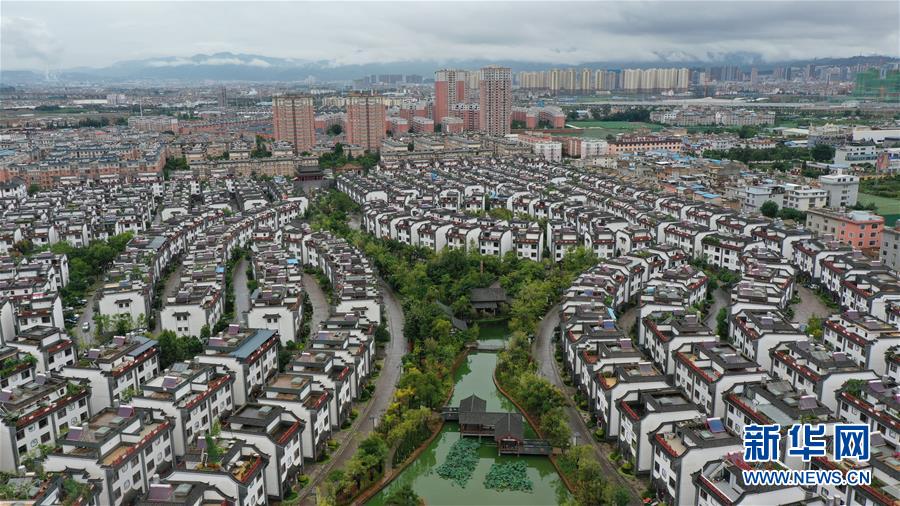 （走向我們的小康生活·圖文互動）（2）“云南第一村”，共同富裕為什么能？