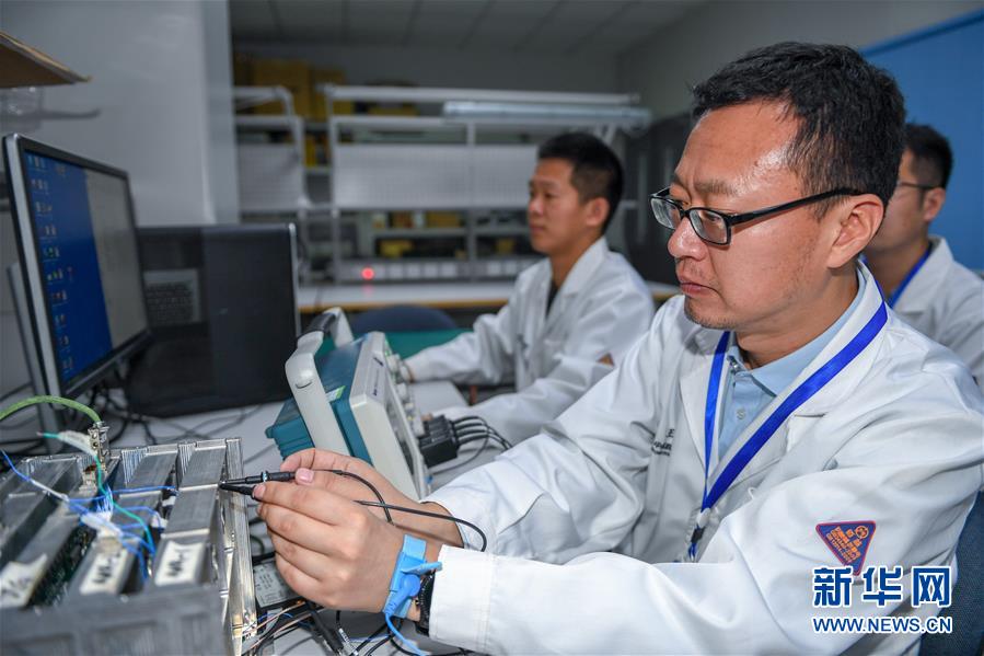 （在習近平新時代中國特色社會主義思想指引下——新時代新作為新篇章·習近平總書記關切事·圖文互動）（3）終不悔為國為民，攀高峰只爭朝夕——來自科學家們的動人故事