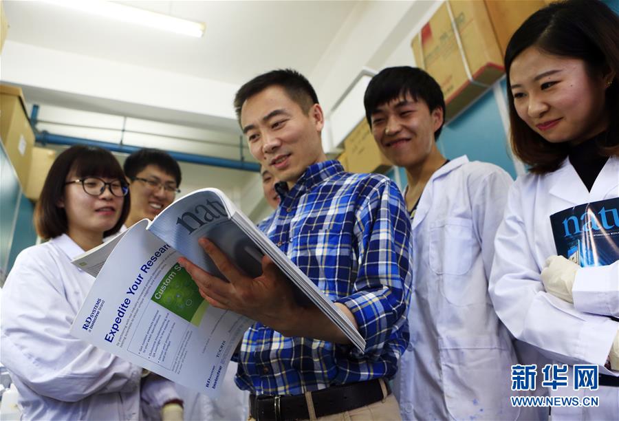 （在習近平新時代中國特色社會主義思想指引下——新時代新作為新篇章·習近平總書記關切事·圖文互動）（4）終不悔為國為民，攀高峰只爭朝夕——來自科學家們的動人故事
