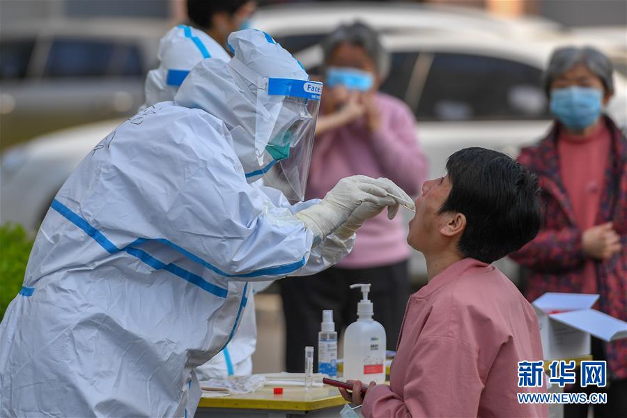 （新華全媒頭條·兩會精神看落實·圖文互動）（5）整體謀劃、系統(tǒng)升級、全面提升——落實全國兩會精神織牢織密公共衛(wèi)生防護網(wǎng)