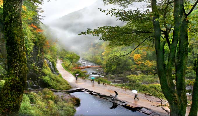 黑龍江東寧、遼寧桓仁東方紅水電站、吉林長白
