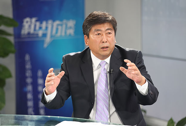 最根本的就是錢從哪里來、人往哪里去。