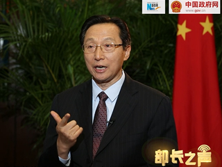 輪作休耕本質(zhì)上是讓耕地休養(yǎng)生息，更重要的是有利于提高糧食產(chǎn)能。
