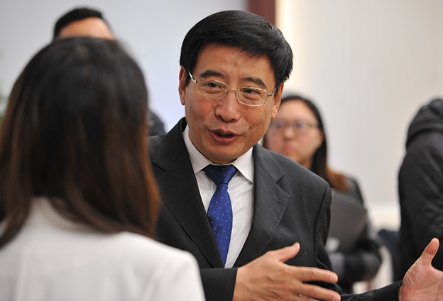 進一步打破電信、軍工領域民營企業(yè)準入障礙