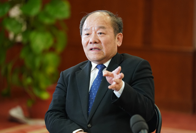 使民間資本進得來、穩(wěn)得住、能發(fā)展