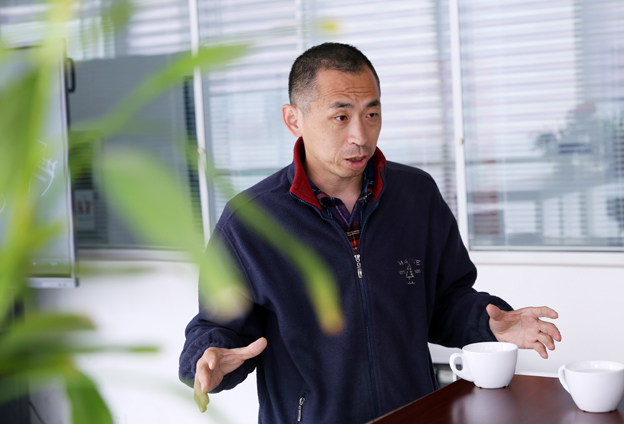 數(shù)據量大，涉及到全球八個不同地方的望遠鏡
