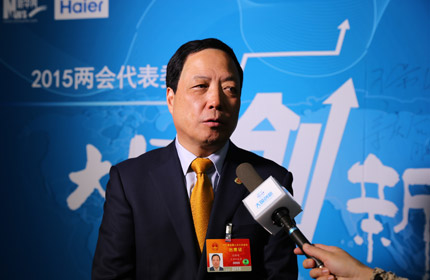 “一個(gè)技術(shù)點(diǎn)上的創(chuàng)新，形成一個(gè)體系的技術(shù)創(chuàng)新，再形成一個(gè)體系的標(biāo)準(zhǔn)。”
