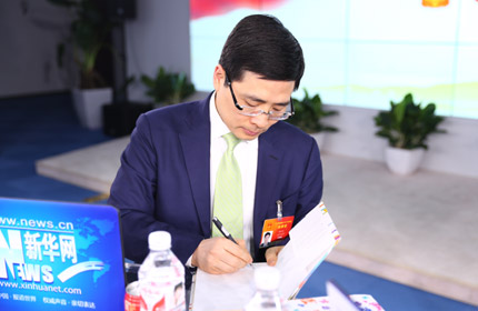 從中國(guó)制造到中國(guó)智造的轉(zhuǎn)型過程中要認(rèn)識(shí)到制造業(yè)的外移問題帶來的影響。