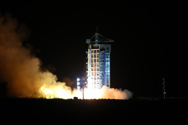 4月6日，實(shí)踐十號(hào)衛(wèi)星發(fā)射升空。