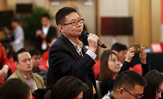 黨建雜志、黨建網(wǎng)記者提問