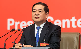山東省經(jīng)濟(jì)和信息化委員會(huì)黨組書(shū)記、主任錢(qián)煥濤