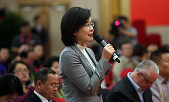 中央電視臺(tái)、中國(guó)網(wǎng)絡(luò)電視臺(tái)記者提問