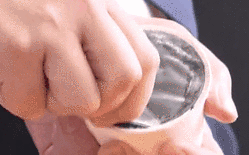味同嚼鐵？ 日本“鐵味”冰淇淋面世