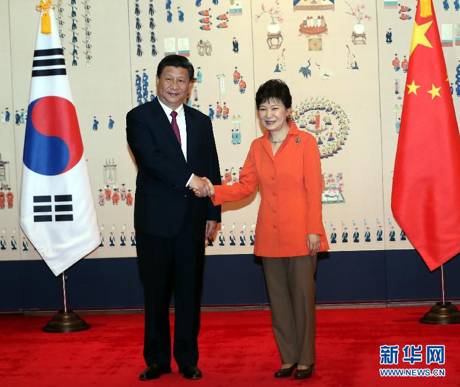 7月3日，國(guó)家主席習(xí)近平在首爾同韓國(guó)總統(tǒng)樸槿惠舉行會(huì)談。新華社記者 蘭紅光 攝