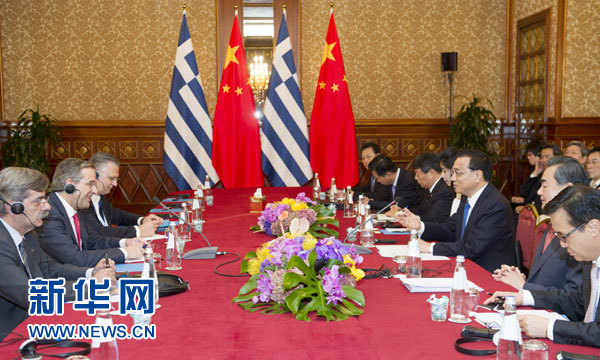 10月16日，中國國務院總理李克強在意大利米蘭會見希臘總理薩馬拉斯。 新華社記者 謝環(huán)馳 攝