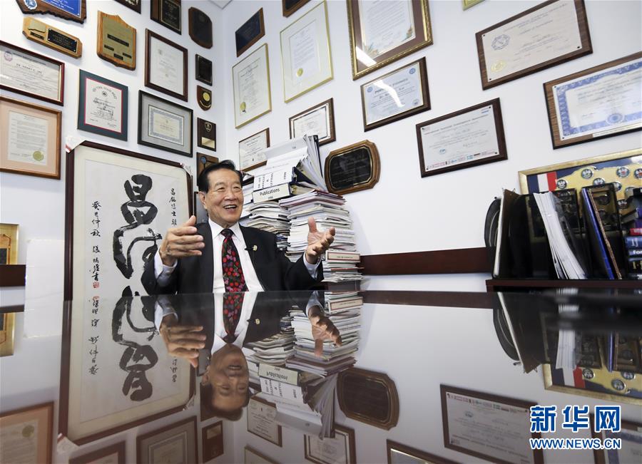 （國際·圖文互動）（3）專訪：“中國共產(chǎn)黨做對了！”——訪美籍華裔刑事鑒識專家李昌鈺